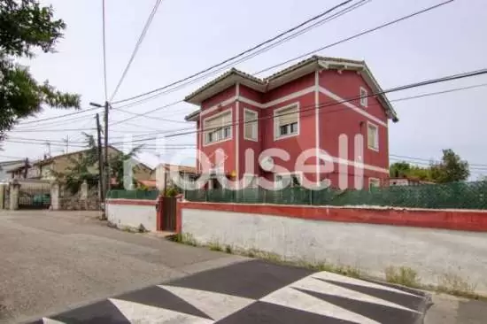 €455.000 Casa en venta de 310 m Calle Resconorio Santander Cantabria 7 dormitorios